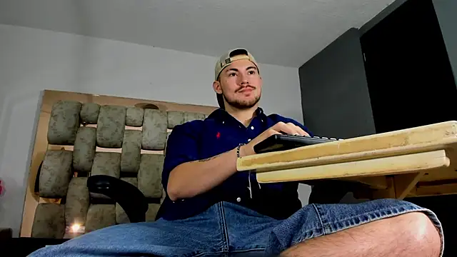 BrunoWalkerr online show from 24, 9, 2025