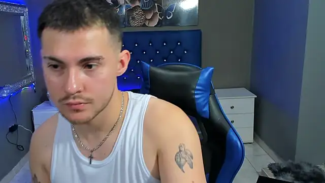 BrunoWalkerr online show from 12, 9, 2025