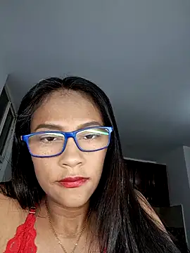 Snapshot of sarah_garcia_ chatting on 24, 5, 2026 sarah garcia online show from 24, 5, 2026