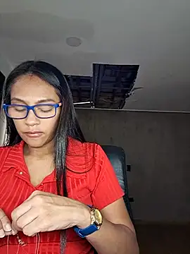 Snapshot of sarah_garcia_ chatting on 9, 11, 2025 sarah garcia online show from 9, 11, 2025