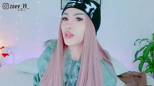 cuteezoe online show from 22, 4, 2026