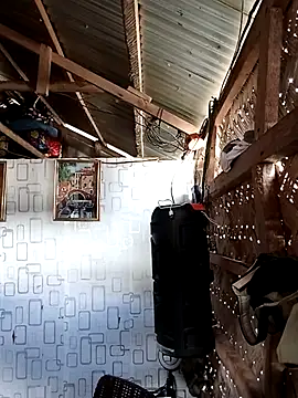 Snapshot of Mariskayish chatting on 1, 11, 2025 Mariskayish online show from 1, 11, 2025