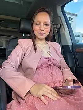 Snapshot of Mrs_MrLove chatting on 17, 11, 2025 Mrs MrLove online show from 17, 11, 2025