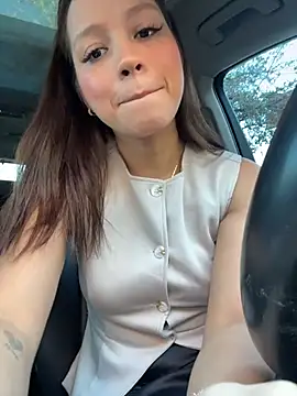 Snapshot of Mrs_MrLove chatting on 1, 12, 2025 Mrs MrLove online show from 1, 12, 2025