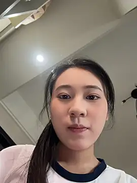 Snapshot of shishi0688 chatting on 26, 4, 2026 shishi0688 online show from 26, 4, 2026