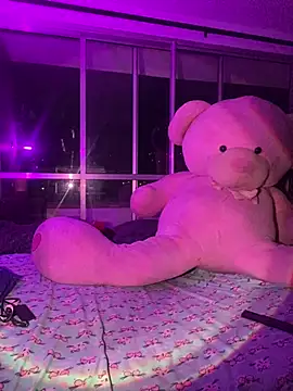 Flora Minx online show from 7, 2, 2026