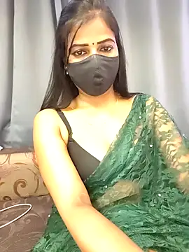 Snapshot of Misss-julli chatting on 1, 11, 2025 Misss-julli online show from 1, 11, 2025