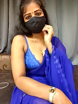 Snapshot of Misss-julli chatting on 19, 9, 2025 Misss-julli online show from 19, 9, 2025