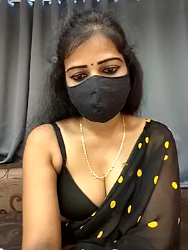 Snapshot of Misss-julli chatting on 21, 9, 2025 Misss-julli online show from 21, 9, 2025