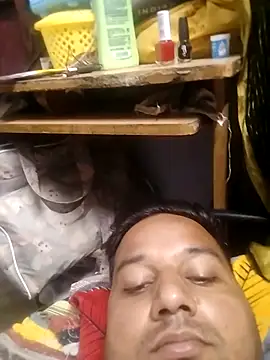 Snapshot of sumit_19 chatting on 23, 10, 2025 sumit 19 online show from 23, 10, 2025