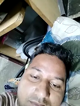Snapshot of sumit_19 chatting on 21, 10, 2025 sumit 19 online show from 21, 10, 2025