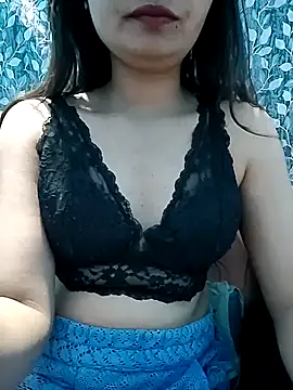 Vaani Actress online show from 15, 4, 2026