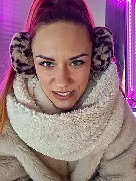 SlimBellaa online show from 15, 1, 2026