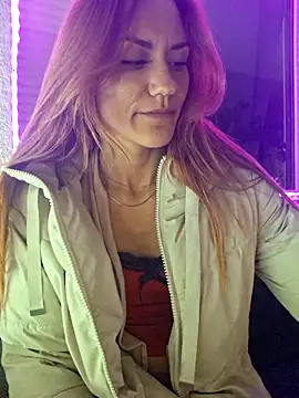 SlimBellaa online show from 11, 11, 2025