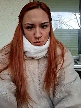 SlimBellaa online show from 15, 2, 2026