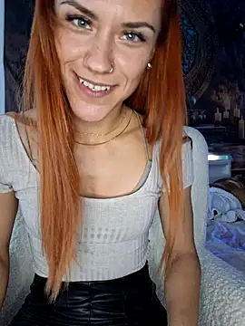 SlimBellaa online show from 23, 10, 2025