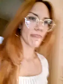 SlimBellaa online show from 18, 12, 2025