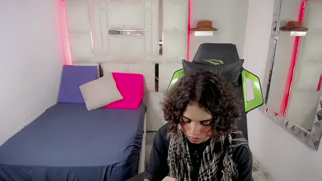 Stein  online show from 13, 11, 2025