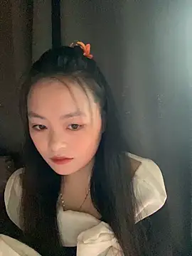 Julia-Elsa online show from 11, 9, 2025