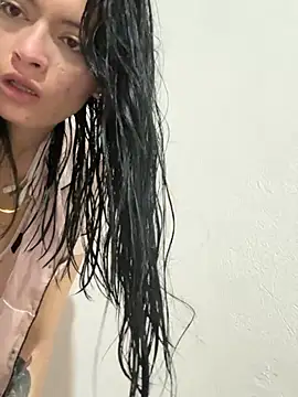 LiaCollings online show from 10, 3, 2026