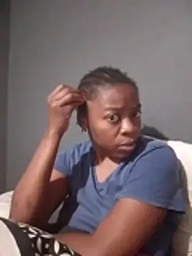 sexyhotchic93 online show from 28, 10, 2025