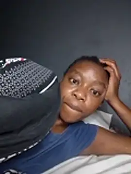 sexyhotchic93 online show from 27, 10, 2025