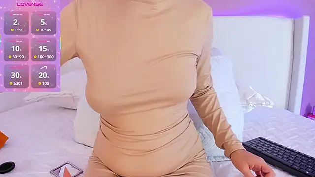  Saandy online show from 12, 11, 2025