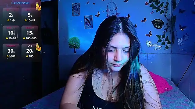Snapshot of emily_cooper_t chatting on 8, 6, 2026 emily cooper t online show from 8, 6, 2026