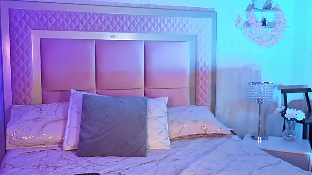 Snapshot of AlanaOdison chatting on 30, 10, 2025 AlanaOdison online show from 30, 10, 2025