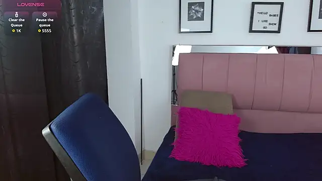 Lele F w online show from 17, 11, 2025