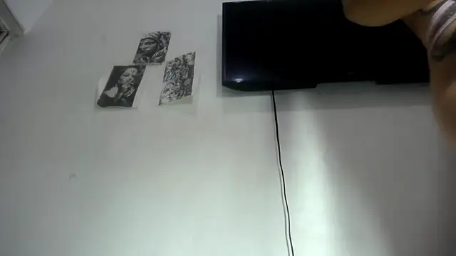 Foxy Lovex online show from 25, 2, 2026