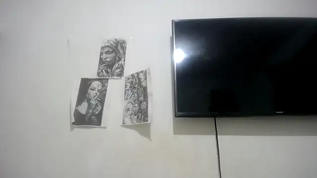 Foxy Lovex online show from 9, 3, 2026