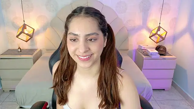 AIXATRISTA1 online show from 6, 11, 2025