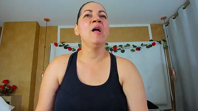 Heidy milf online show from 16, 3, 2026