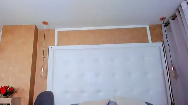 Heidy milf online show from 24, 7, 2026