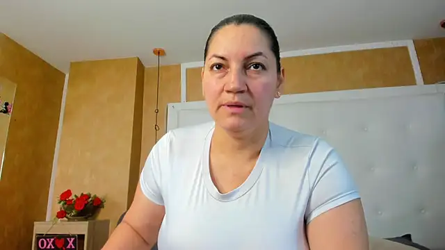 Heidy milf online show from 10, 7, 2026