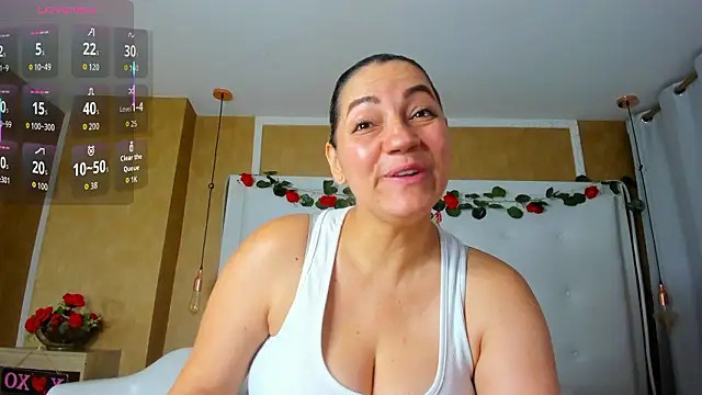 Heidy milf online show from 15, 3, 2026