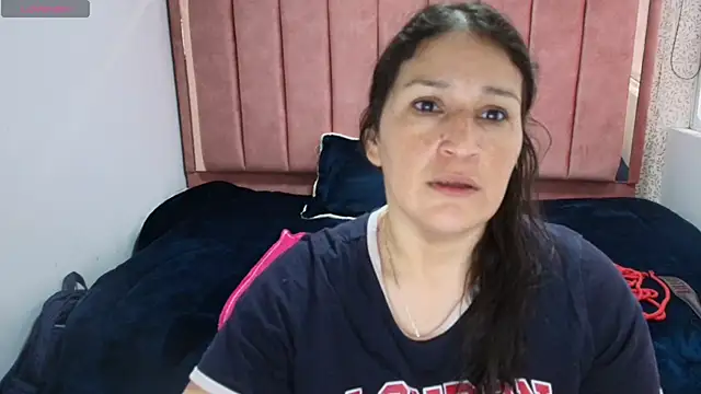 Snapshot of Barbara_fox__ chatting on 2, 5, 2026 Barbara fox online show from 2, 5, 2026