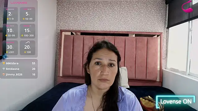 Snapshot of Barbara_fox__ chatting on 23, 4, 2026 Barbara fox online show from 23, 4, 2026