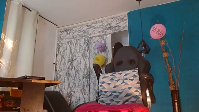 hanna mooreee online show from 21, 4, 2026