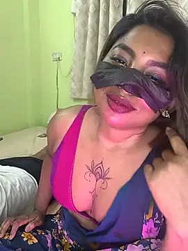 Hot-Sexy-Riya online show from 4, 2, 2026
