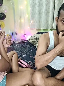 Hot-Sexy-Riya online show from 7, 2, 2026