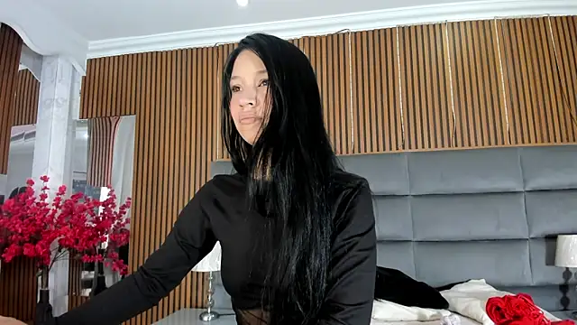 Sophie Calloway online show from 21, 4, 2026