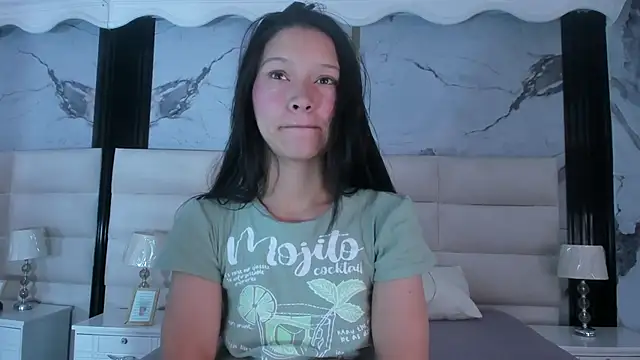 Sophie Calloway online show from 9, 2, 2026