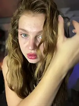 Emaline Fane online show from 19, 4, 2026