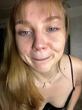 Snapshot of Emaline_Fane chatting on 4, 6, 2026 Emaline Fane online show from 4, 6, 2026