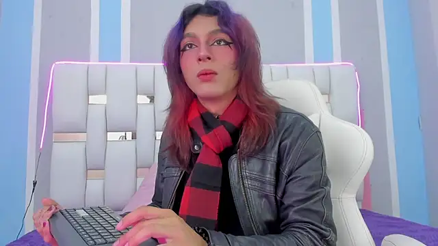 MilkWhore1 online show from 4, 11, 2025