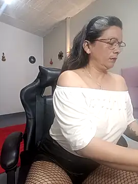 SolVegaNaciente online show from 25, 10, 2025