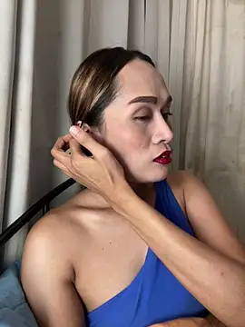 RomanticPearlTS online show from 7, 4, 2026