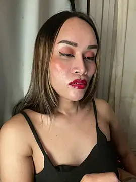 RomanticPearlTS online show from 13, 7, 2026